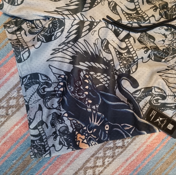 Ed Hardy Shorts. NEW XL Skull Panther Men's Mesh Athletic Shorts - Picture 3 of 12